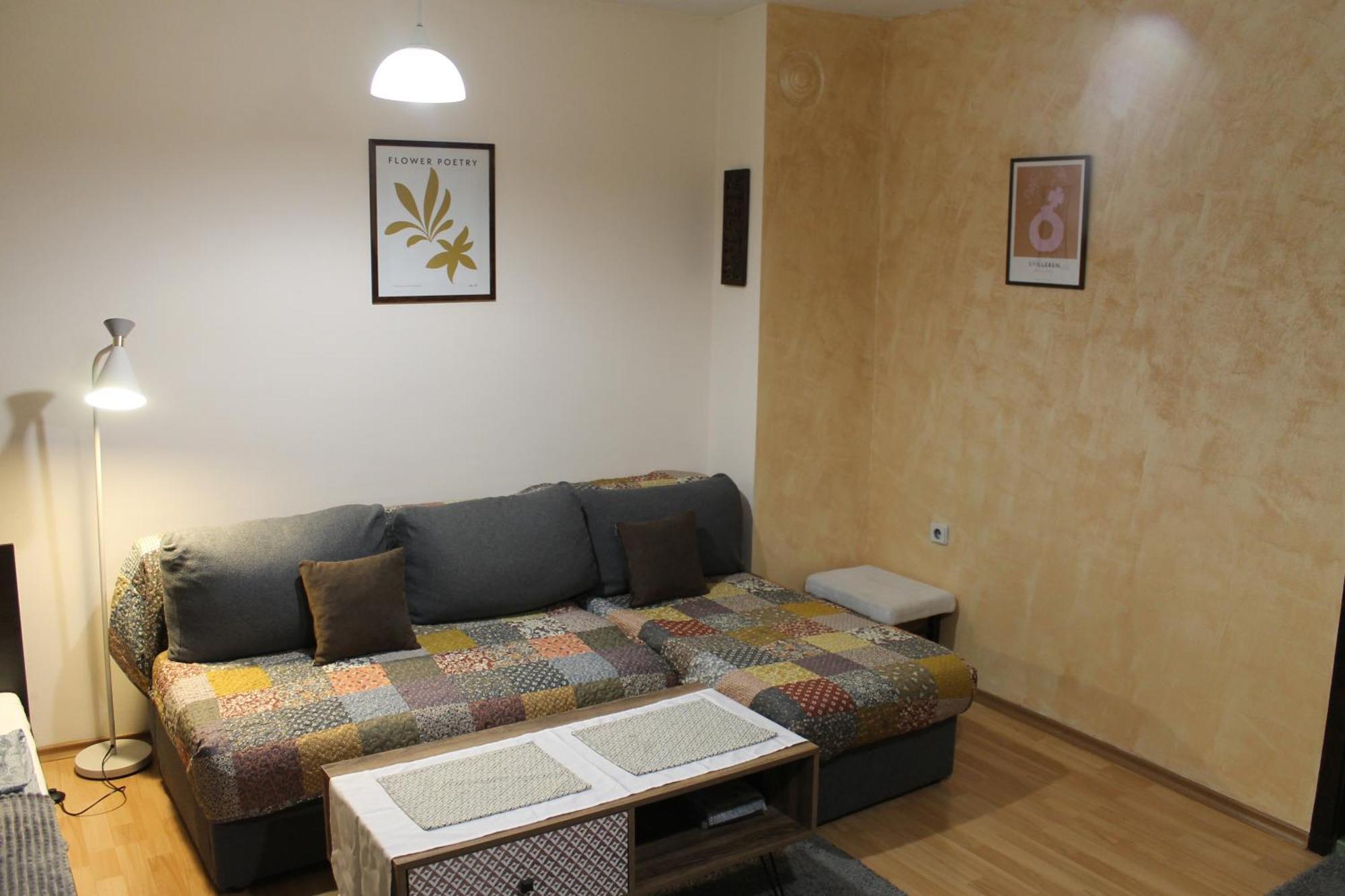 Apartament Quiet Central Studio Pazardżik Zewnętrze zdjęcie